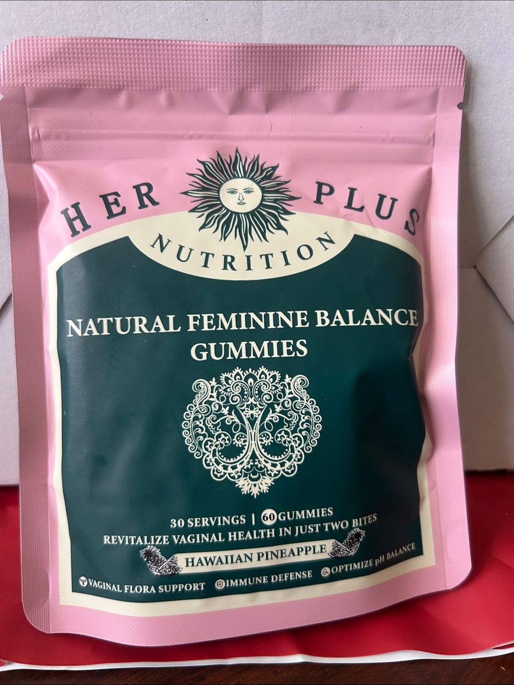 HER PLUS FEMININE BALANCE GUMMIES